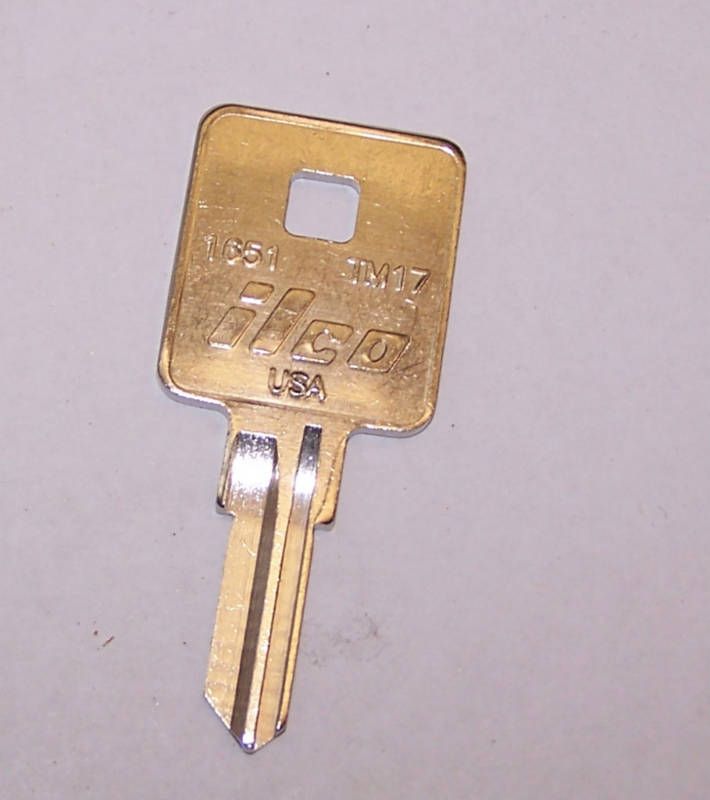 Ilco Key Blanks    1651, TM17 Trimark (2 keys)  