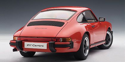 Porsche 911 Carrera Red 1988 118 diecast AUTOART NIB  