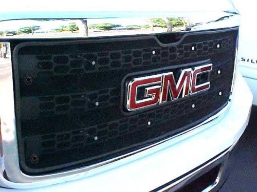 2011 2012 GMC Sierra Duramax HD 2500 3500 Bug Screen & Bumper Grille 