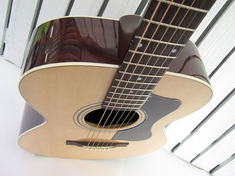 Let me be the first to tell you that this guitar absolutely sings.