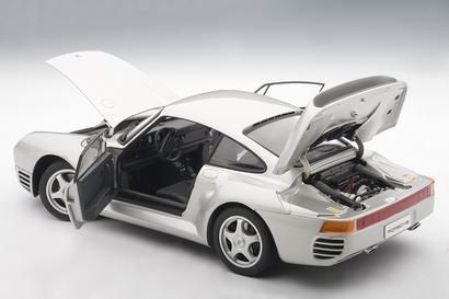 PORSCHE 959 SILVER 118 DIECAST Car Model AUTOART NIB  