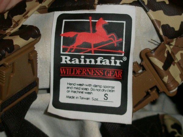 RAINFAIR ADULT SMALL RAIN SUIT CAMOUFLAGE EUC rainsuit camo hood 