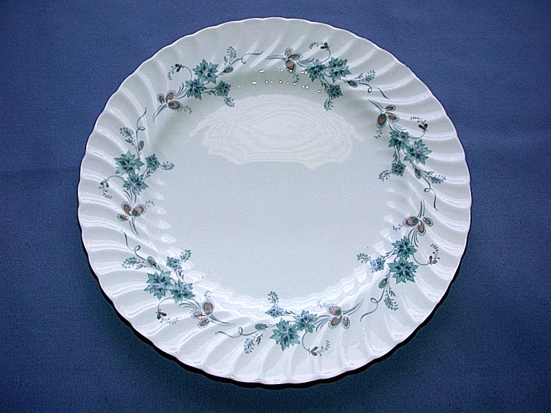 Antique Aynsley England Bone China Delphine 8372 Plate  