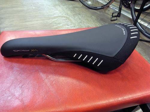 Fizik Gobi KIUM Saddle seat mens  