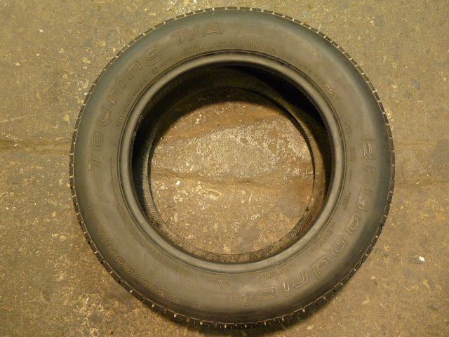 ONE BFGOODRICH TOURING T/A, 215/60/16, TIRE # 29445  