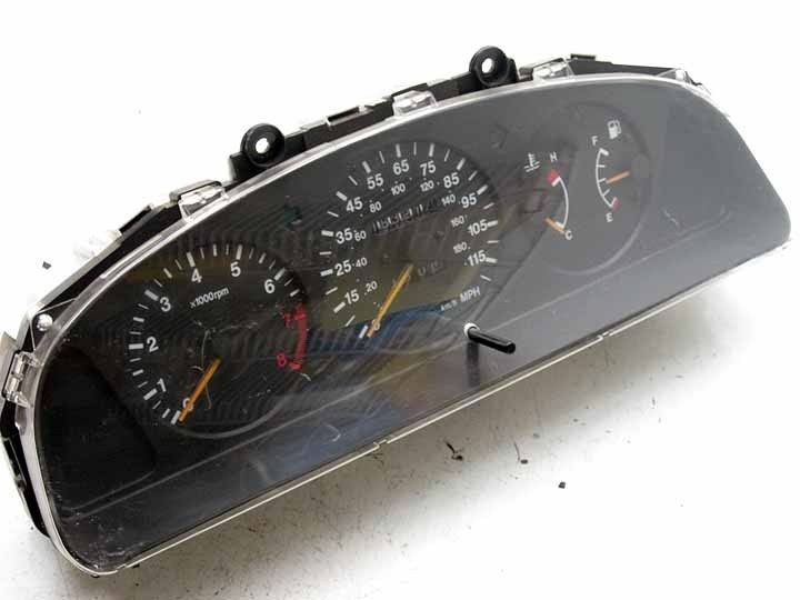 95 02 SUZUKI ESTEEM 1.8L SPEEDOMETER GAUGE CLUSTER TACH  