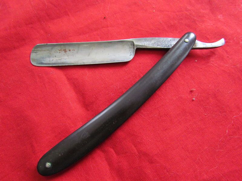 Vintage straight razor by LEVERING RAZOR COMPANY  