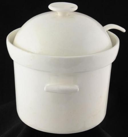 Piece California Pottery Large Soup Tureen+Domed Lid+Ladle 10.75x9 