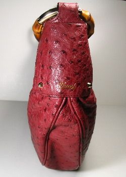 GUCCI FULL QUILL CRANBERRY OSTRICH BAG, ITALY  