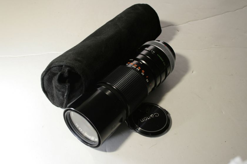 Canon 100 200mm f5.6 FD Lens S.C with hood case mint  