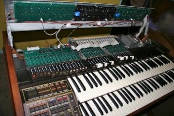   DX 700 CD Organ/Synthesizer LIVESTYLE Version FREE USA SHIPPING  