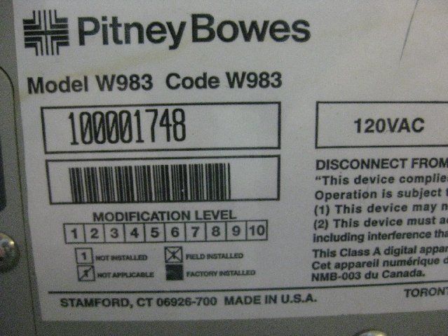 Pitney Bowes W983 Conveyor / Stacker  