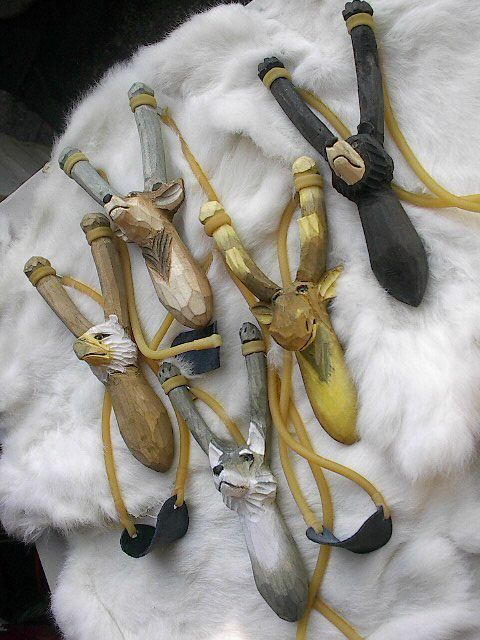 Toy Carved Wolf Wooden wood Sling Shot Eagle Deer Wolf  