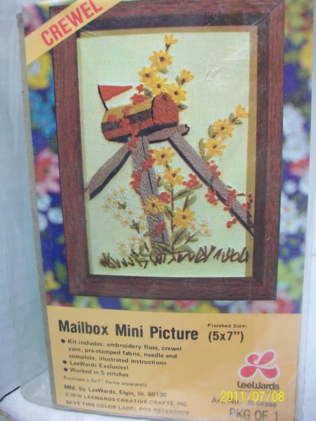 VINTAGE LEEWARDS CREWEL EMBROIDERY KIT MAILBOX 5X7 NIP  