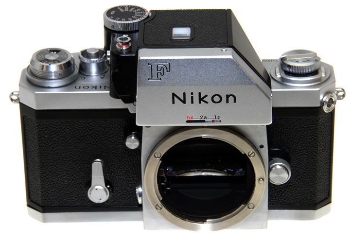 NIKON F CHROME BODY (W/PHOTOMIC FTN FINDER)  