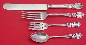 CHIPPENDALE OLD BY ALVIN STERLING SILVER DINNER SIZE PLACE SETTING(S 