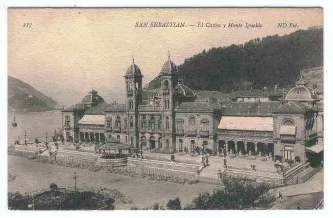 SPAIN SAN SEBASTIAN EL CASINO Y MONTE IGUELDO POSTCARD  