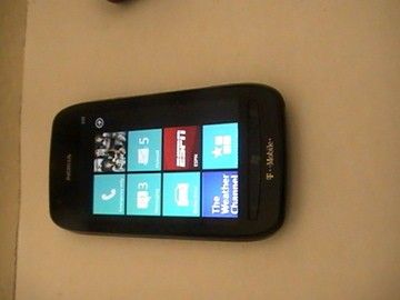   NOKIA LUMIA 710 BLACK NO CONTRACT EXCELLENT MINT CONDITION LUMIA 710