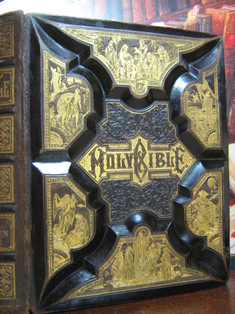 ANTIQUE FAMILY BIBLE UNMARKED GUSTAVE DORE LEATHER 1885  