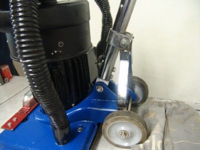 CLARKE ALTO OBS 18 SQUARE ORBITAL FLOOR SANDER #1. 120V WORKS FINE 