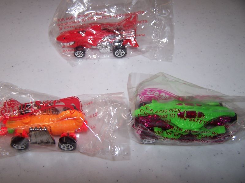 VINTAGE HOT WHEELS CARS 3 CAR LOT SHARK SCORPION NEW  