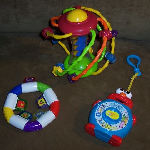 BABY EINSTEIN RATTLE***TOPSY TURVY RATTLE TOY***SESAME STREET SEE N 