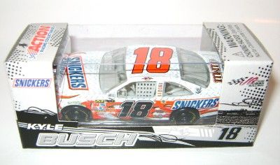 KYLE BUSCH #18 SNICKERS TOYOTA 2009 164 DIECAST RARE  