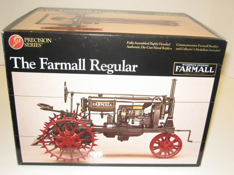 16 FARMALL REGULAR PRECISION #1 MINT IN BOX  