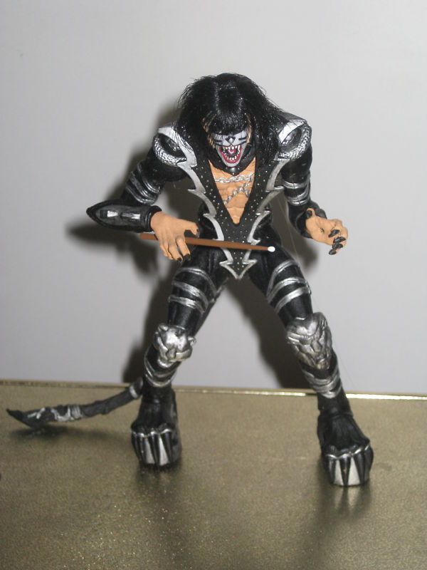 MCFARLANE KISS PETER CRISS ACTION FIGURE LOOSE  