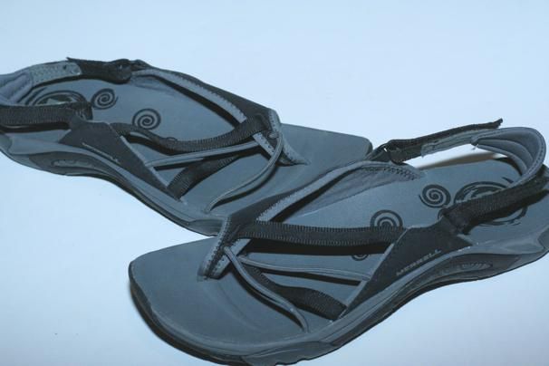 sole tc5 rubber removable neoprene padded rear strap vegan friendly 